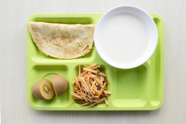 超市果篮子升级，黄心奇异果的“小身材高营养”